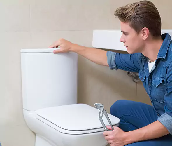Expert Plumber for Toilet Replacement in Rialto, CA: Schedule Affordable Toilet Replacement Services with Us