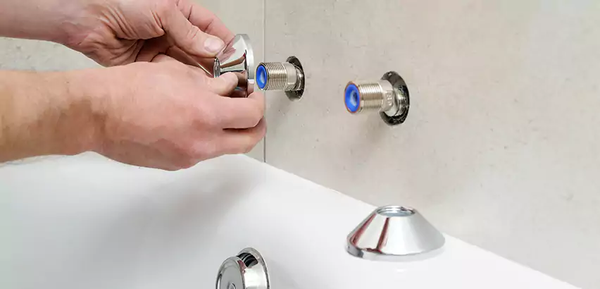 Bathtub Faucet Diverter Replacement in Rialto
